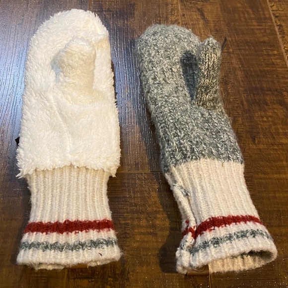 WindRiver Cabin Knitted Mittens - Picture 3 of 5